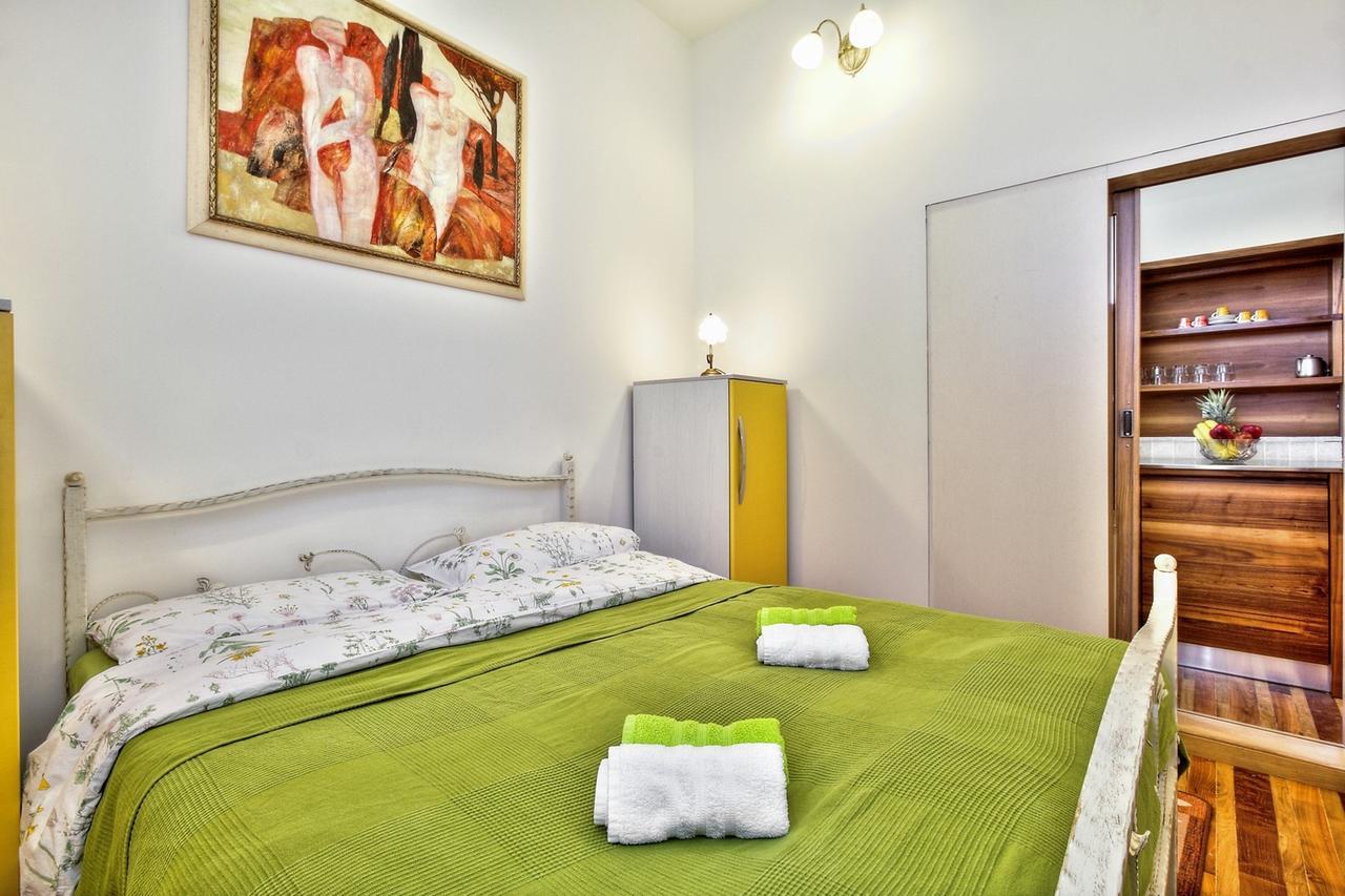Lana House With Apartment Petrovija Εξωτερικό φωτογραφία
