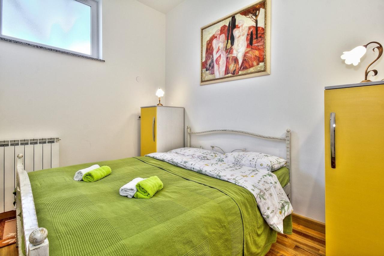 Lana House With Apartment Petrovija Εξωτερικό φωτογραφία